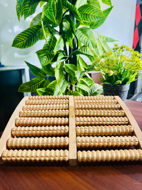 Wooden Foot Roller Massager - 8 Row